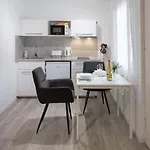 Apartment Nefelejcs Studioapartman *