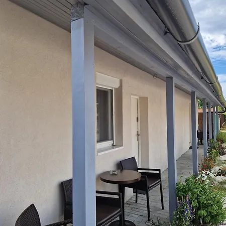 Nefelejcs Studioapartman Godollo
