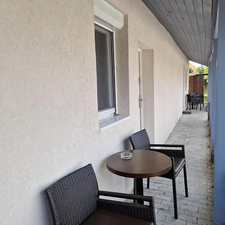Nefelejcs Studioapartman Apartment Godollo
