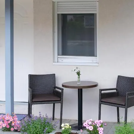 Appartement Nefelejcs Studioapartman Gödöllő